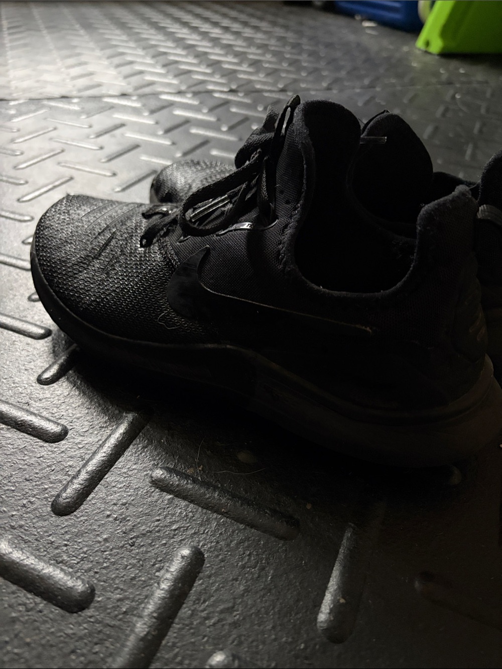 Nike Free Black Lightweight Women’s Athletic Sneakers